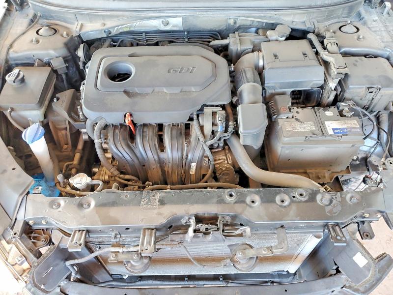 Photo 11 from auction – 2018 HYUNDAI SONATA with VIN 5NPE24AF8JH677084