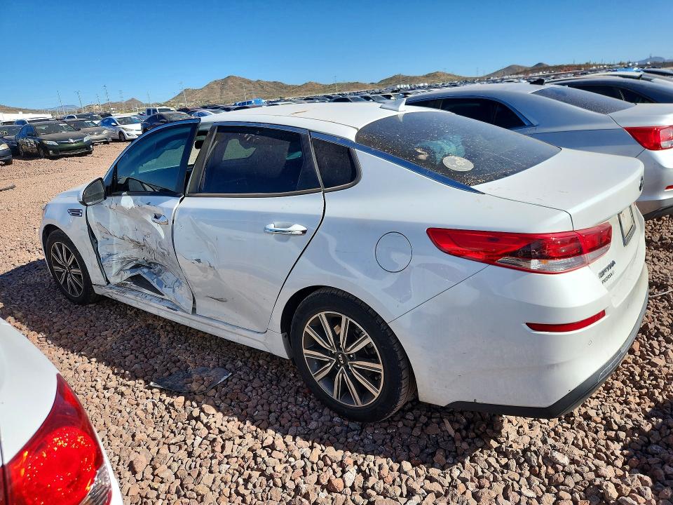 Photo 2 from auction – 2019 KIA OPTIMA with VIN 5XXGT4L33KG356883
