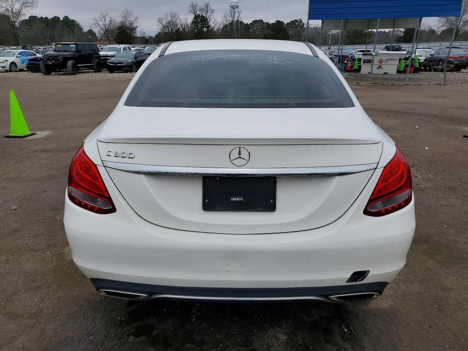 Photo 6 from auction – 2016 MERCEDES-BENZ C with VIN 55SWF4JB4GU115064