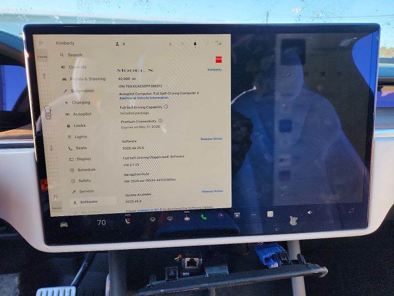 Photo 9 from auction – 2023 TESLA MODEL X with VIN 7SAXCAE50PF396512
