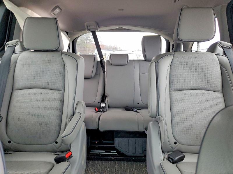 Photo 10 from auction – 2023 HONDA ODYSSEY with VIN 5FNRL6H92PB020203
