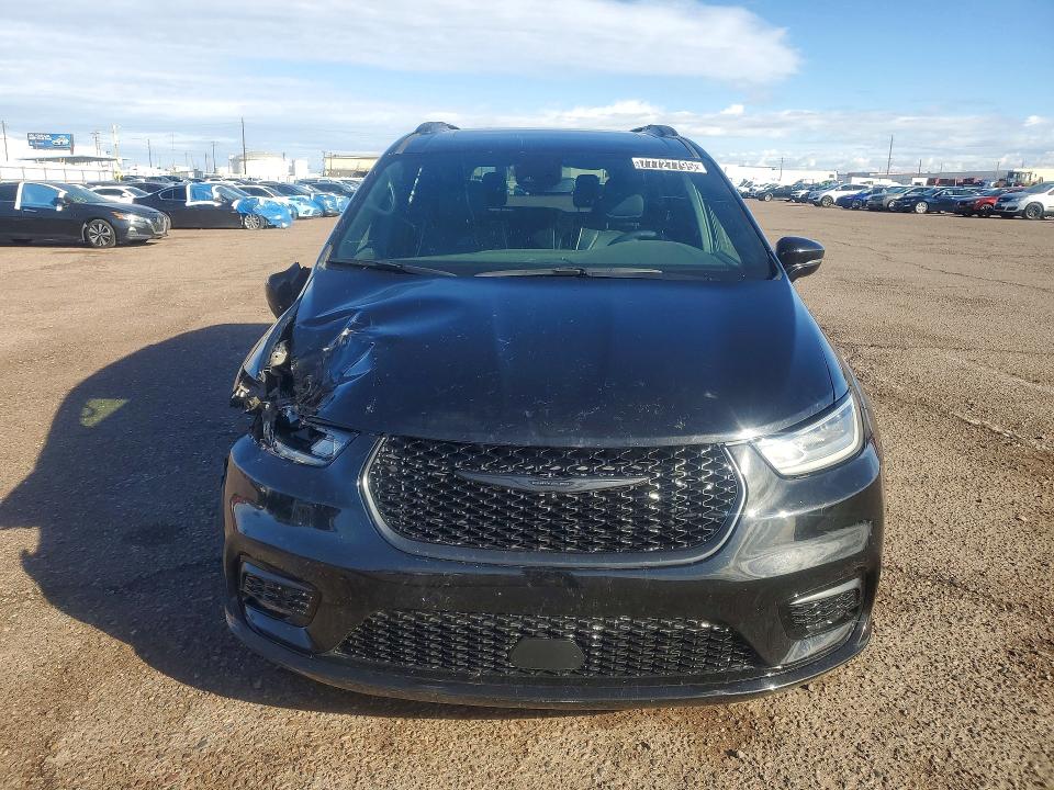 Photo 5 from auction – 2025 CHRYSLER PACIFICA with VIN 2C4RC1GG0SR529786