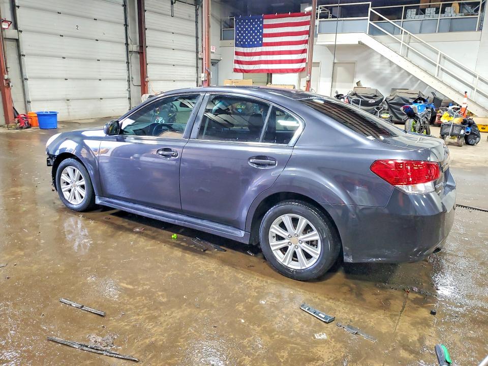 Photo 2 from auction – 2012 SUBARU LEGACY 2.5 with VIN 4S3BMBA6XC3020884