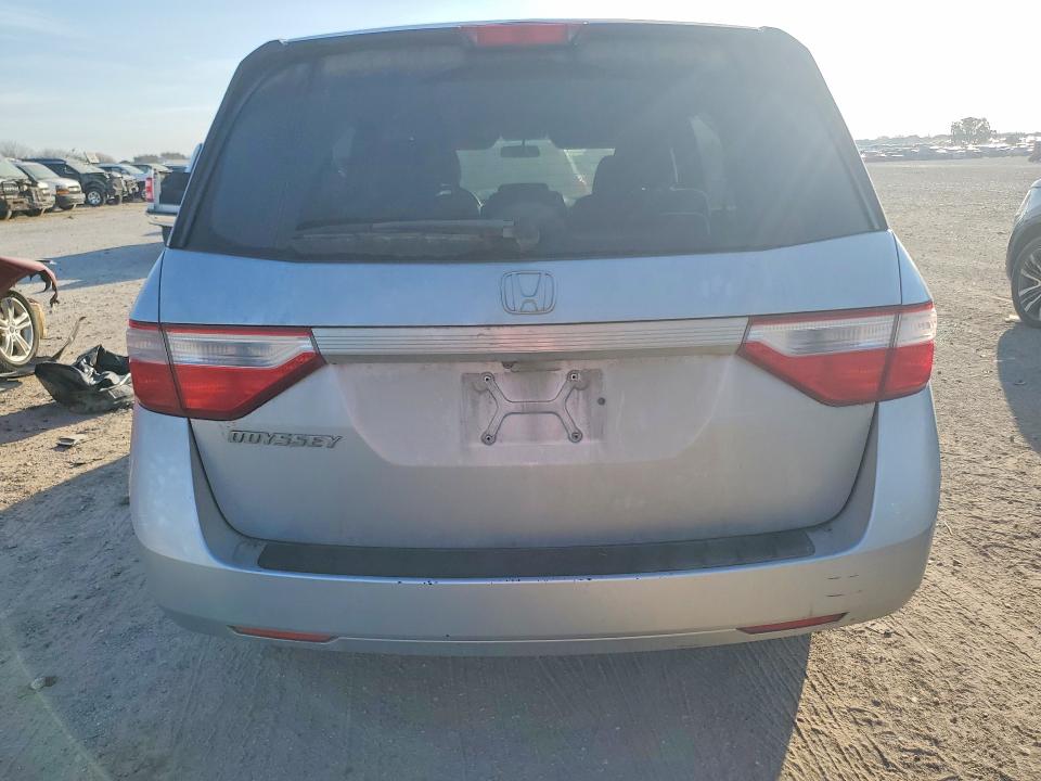 Photo 6 from auction – 2013 HONDA ODYSSEY EX with VIN 5FNRL5H4XDB021836