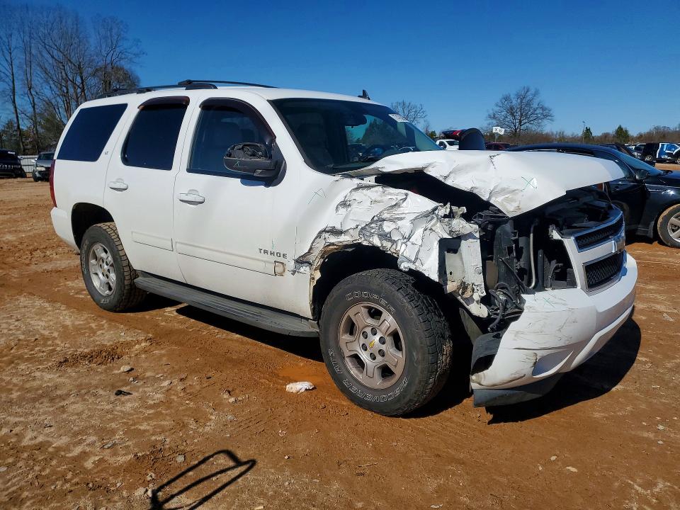 Photo 4 from auction – 2010 CHEVROLET TAHOE with VIN 1GNUKBE02AR229851