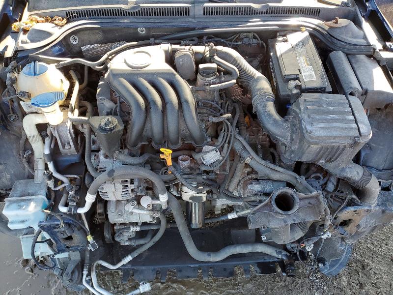 Photo 11 from auction – 2013 VOLKSWAGEN JETTA with VIN 3VW2K7AJ7DM205916