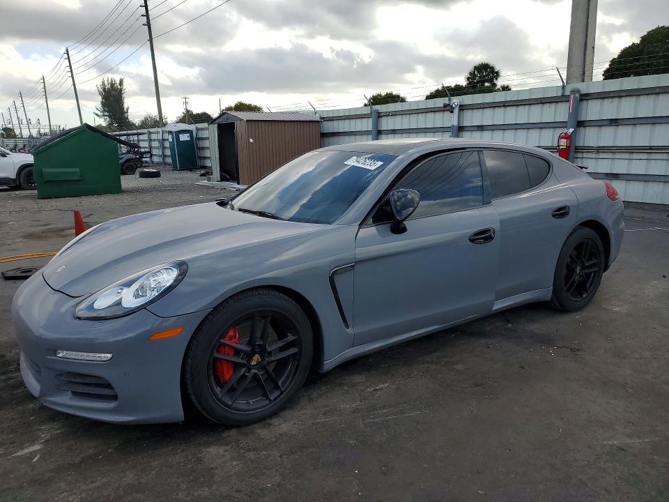 2014 PORSCHE PANAMERA - Търг №79426235