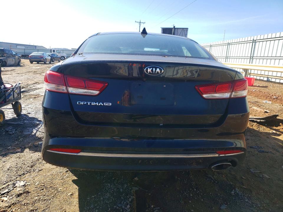 Photo 6 from auction – 2016 KIA OPTIMA with VIN 5XXGT4L39GG096688
