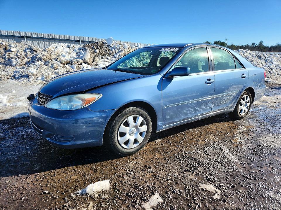 TOYOTA CAMRY 2002 with VIN 4T1BE32K22U583074 - Photo from auction
