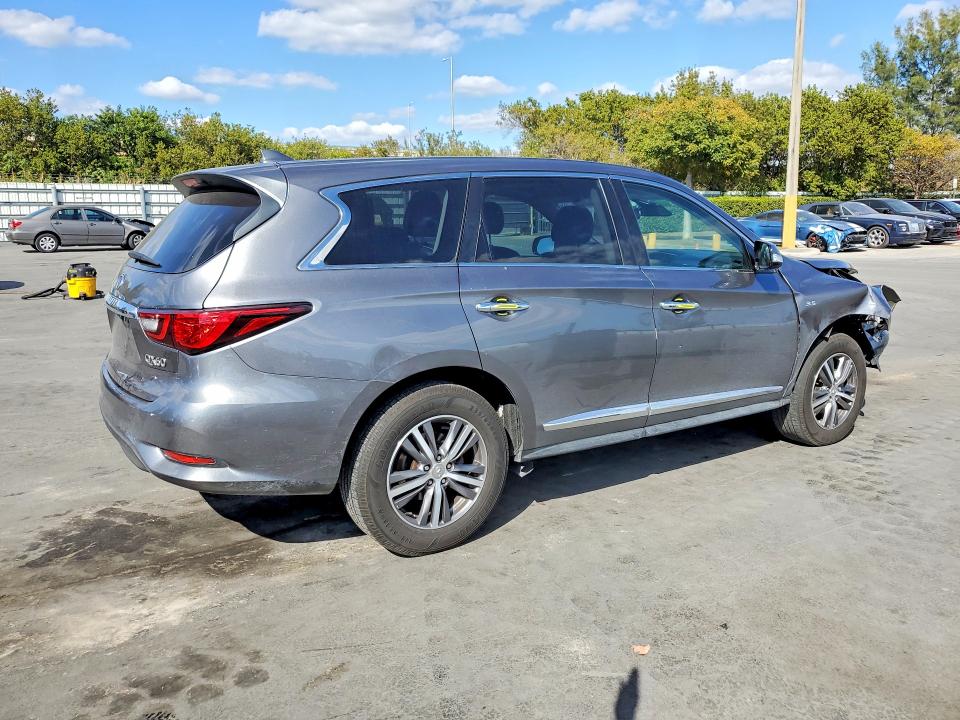 Photo 3 from auction – 2020 INFINITI QX60 with VIN 5N1DL0MM6LC529585
