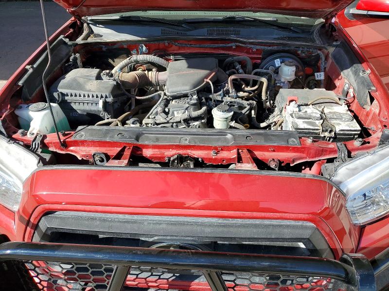 Photo 11 from auction – 2022 TOYOTA TACOMA DOU with VIN 3TYAX5GN9NT045185