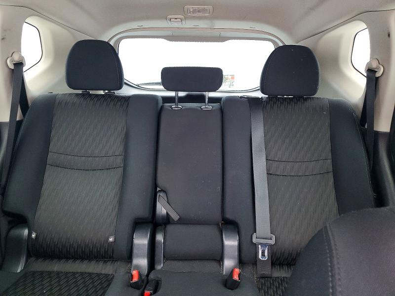 Photo 10 from auction – 2018 NISSAN ROGUE with VIN 5N1AT2MV4JC812121