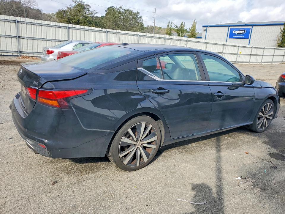 Photo 3 from auction – 2020 NISSAN ALTIMA with VIN 1N4BL4CVXLC238283