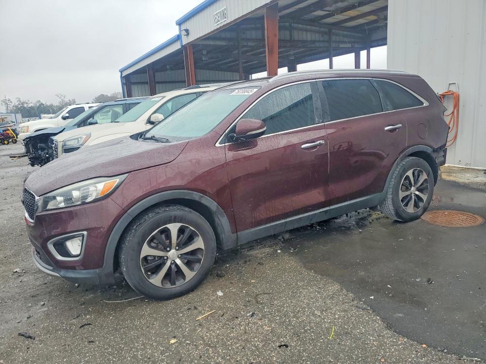 KIA SORENTO EX 2017 with VIN 5XYPH4A10HG254125 - Photo from auction