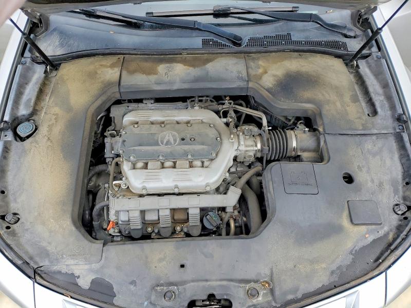 Photo 11 from auction – 2010 ACURA TL with VIN 19UUA8F20AA023619