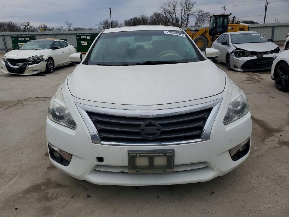 Фото 5 с аукциона – 2013 NISSAN ALTIMA 3.5 с VIN 1N4BL3AP1DC127671