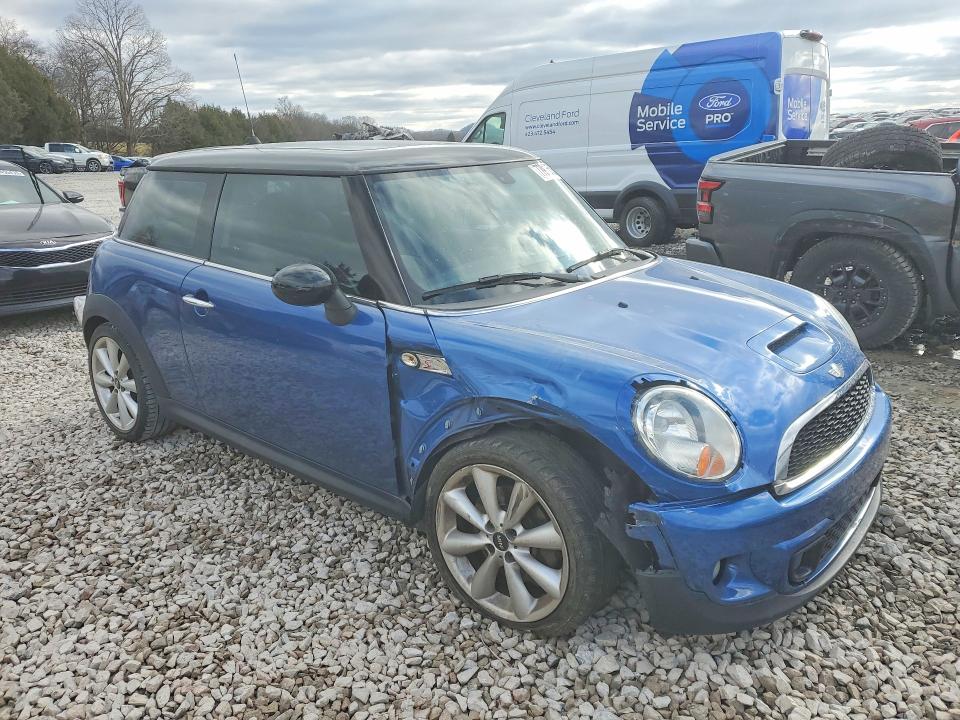 Photo 4 from auction – 2013 MINI COOPER with VIN WMWSV3C51DT389123