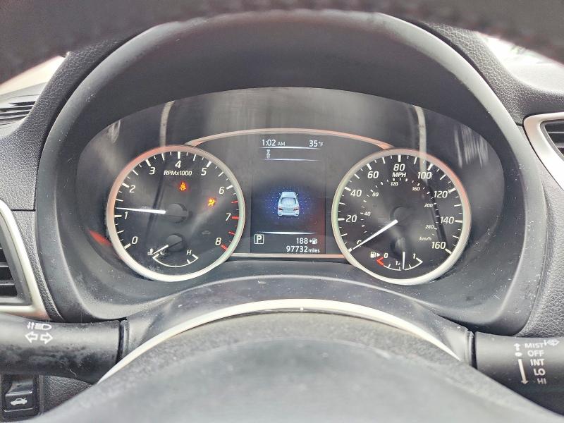 Photo 9 from auction – 2018 NISSAN SENTRA with VIN 3N1AB7AP7JL634870