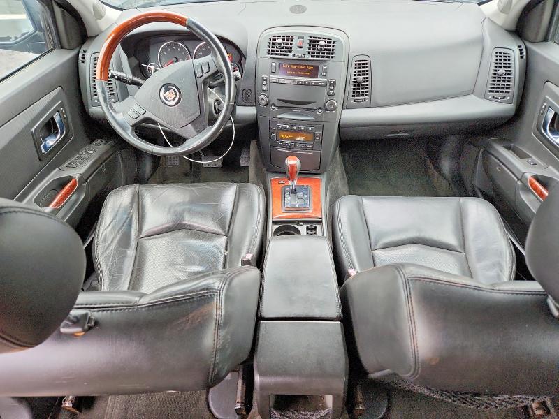Photo 8 from auction – 2005 CADILLAC SRX with VIN 1GYEE637250173300