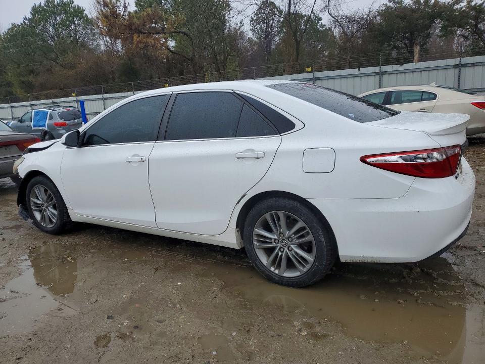 Photo 2 from auction – 2015 TOYOTA CAMRY with VIN 4T1BF1FK5FU104566