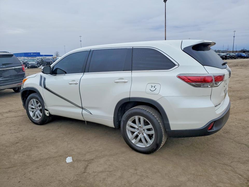 Photo 2 from auction – 2014 TOYOTA HIGHLANDER with VIN 5TDZARFH9ES004705