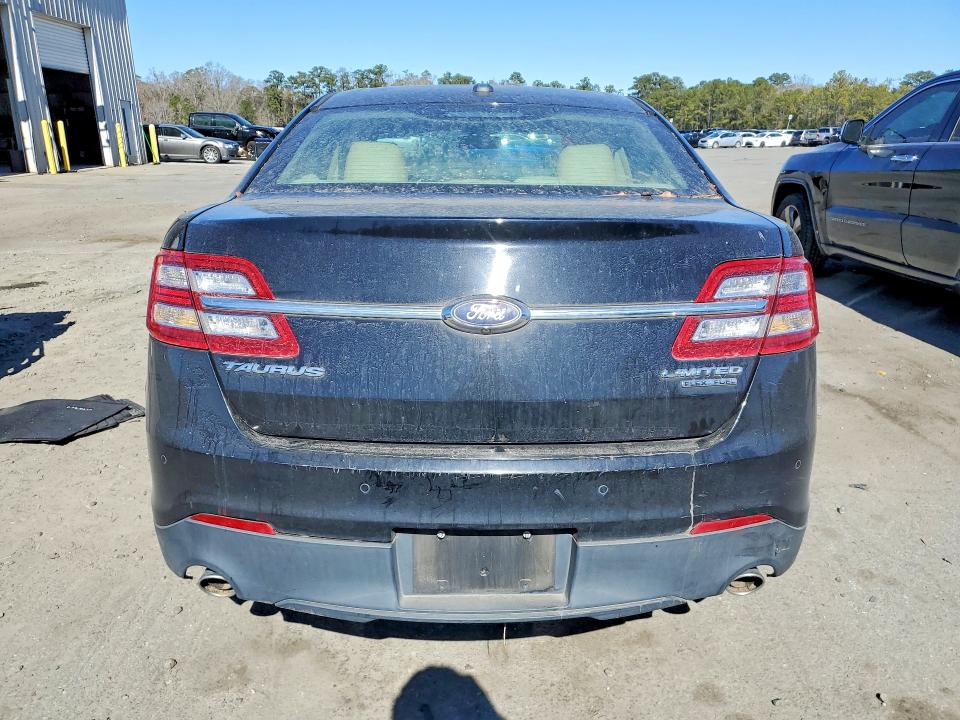 Photo 6 from auction – 2017 FORD TAURUS with VIN 1FAHP2F84HG125972