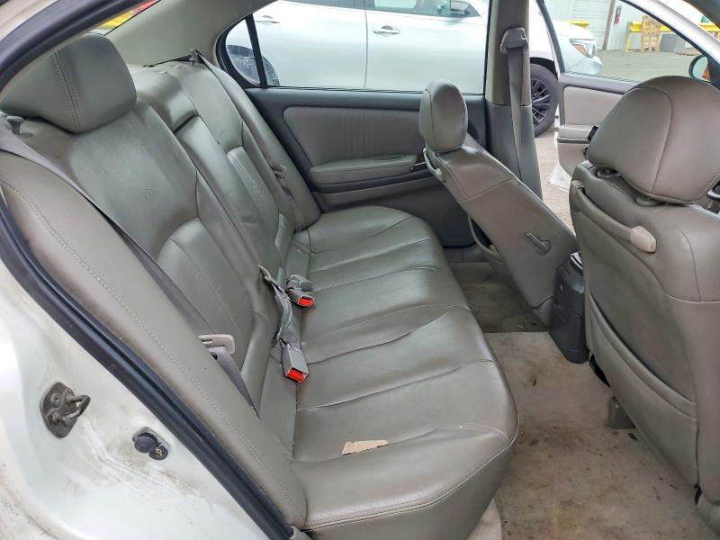 Photo 10 from auction – 2001 INFINITY I30 with VIN JNKCA31A31T008448