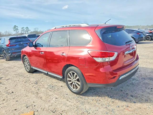 Photo 2 from auction – 2015 NISSAN PATHFINDER with VIN 5N1AR2MN5FC659271