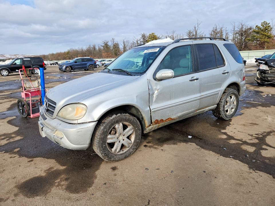 MERCEDES-BENZ ML 500 2003 with VIN 4JGAB75E73A391427 - Photo from auction