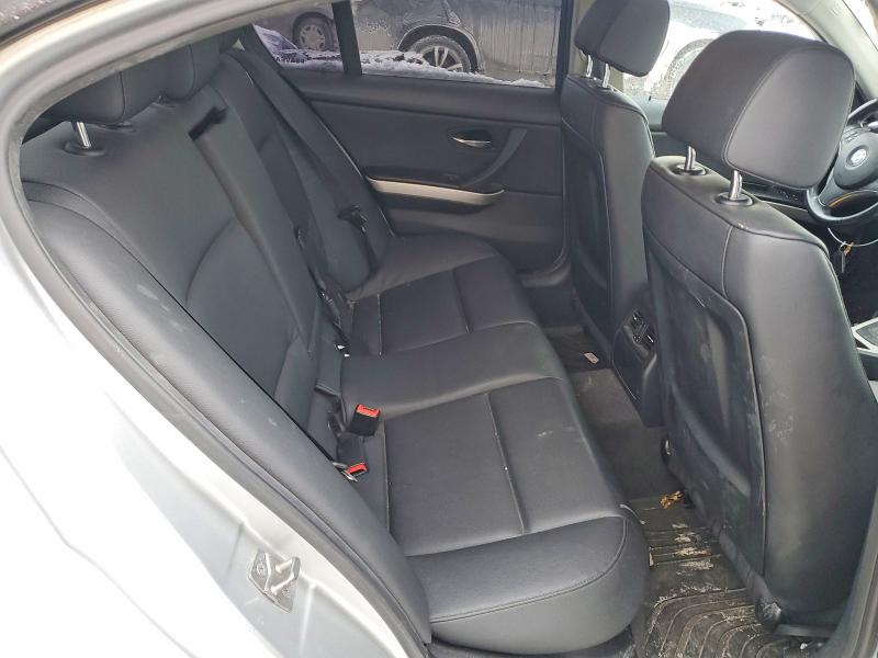 Photo 10 from auction – 2011 BMW 323 I with VIN WBAPG7C53BA937607