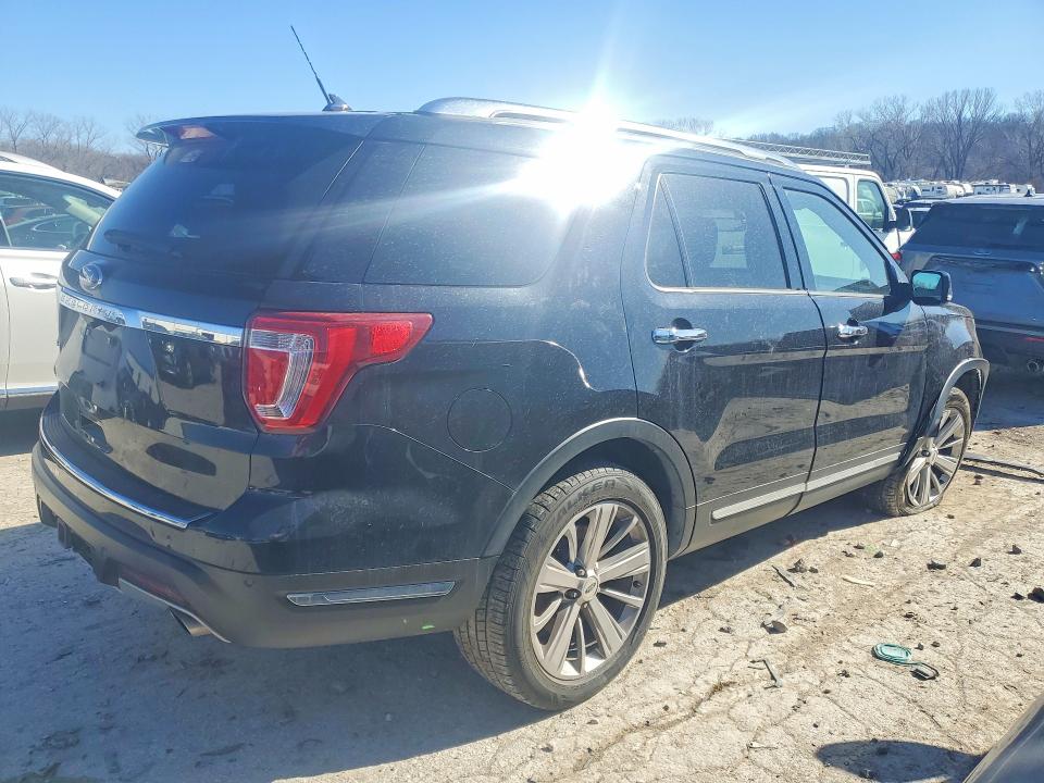 Zdjęcie 3 z aukcji – 2019 FORD EXPLORER z VIN 1FM5K7F8XKGA63893