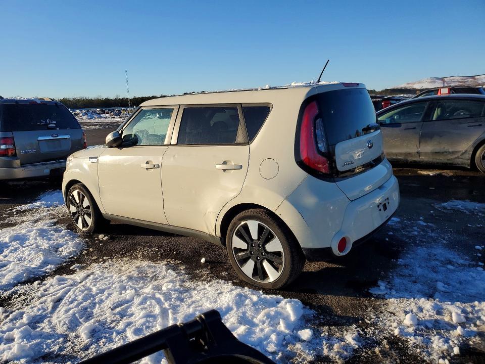 Photo 2 from auction – 2015 KIA SOUL with VIN KNDJX3A55F7147328
