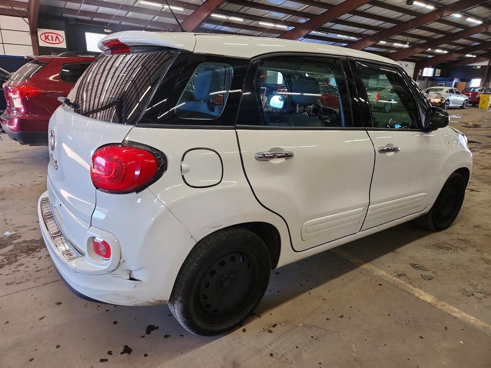 Фото 3 с аукциона – 2014 FIAT 500L с VIN ZFBCFAAH5EZ003794