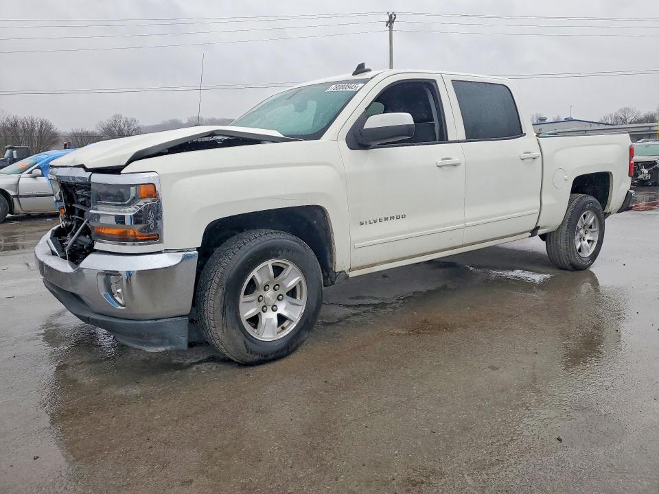 CHEVROLET SILVERADO 2018 with VIN 3GCUCRER1JG285650 - Photo from auction
