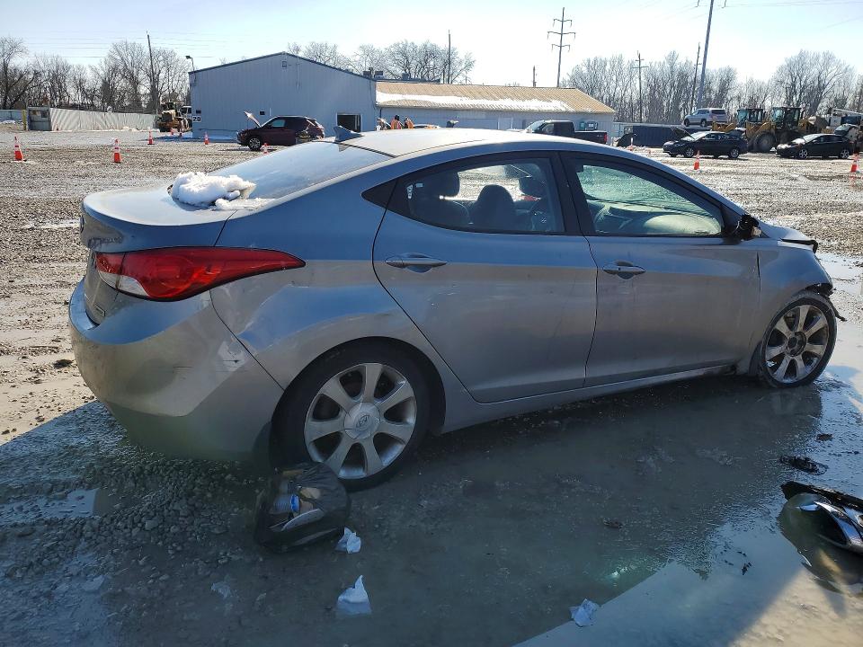 Photo 3 from auction – 2012 HYUNDAI ELANTRA with VIN KMHDH4AE8CU222998
