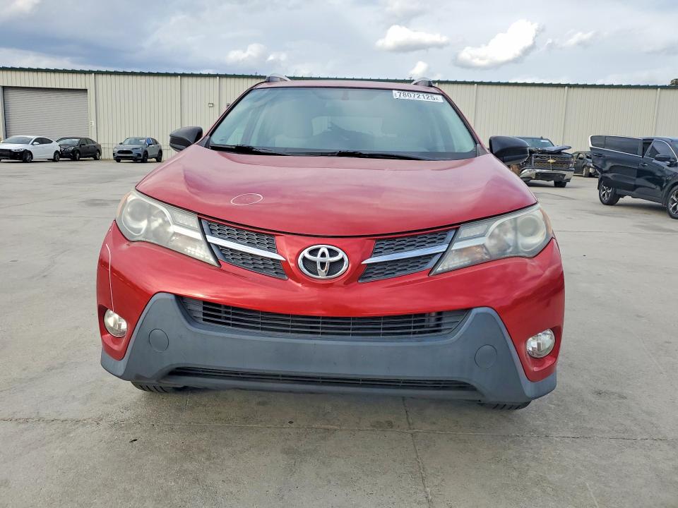 Photo 5 from auction – 2015 TOYOTA RAV4 with VIN 2T3ZFREV2FW148993
