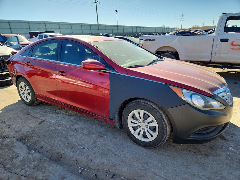 Photo 4 from auction – 2011 HYUNDAI SONATA GLS with VIN 5NPEB4AC5BH167251