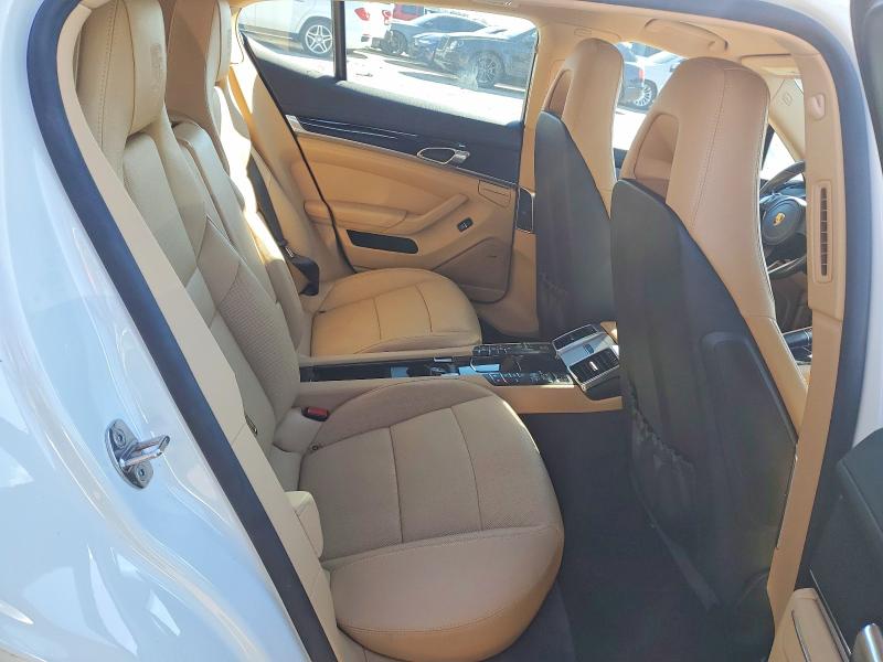 Photo 10 from auction – 2016 PORSCHE PANAMERA with VIN WP0AA2A71GL003328