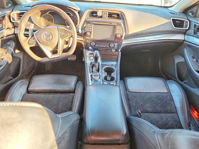 Photo 8 from auction – 2017 NISSAN MAXIMA with VIN 1N4AA6AP9HC388782