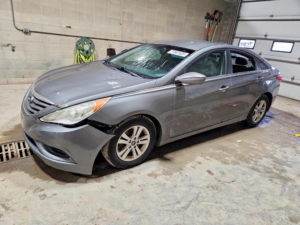 HYUNDAI SONATA GLS 2011 with VIN 5NPEB4ACXBH131975 - Photo from auction