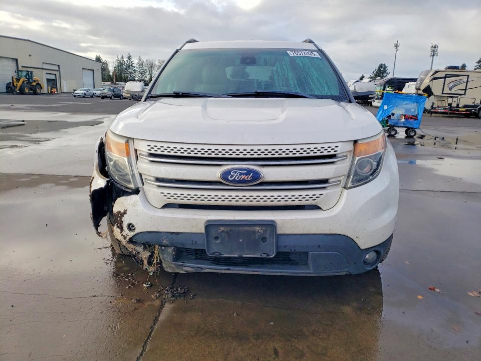 Photo 5 from auction – 2013 FORD EXPLORER with VIN 1FM5K8F81DGA67856