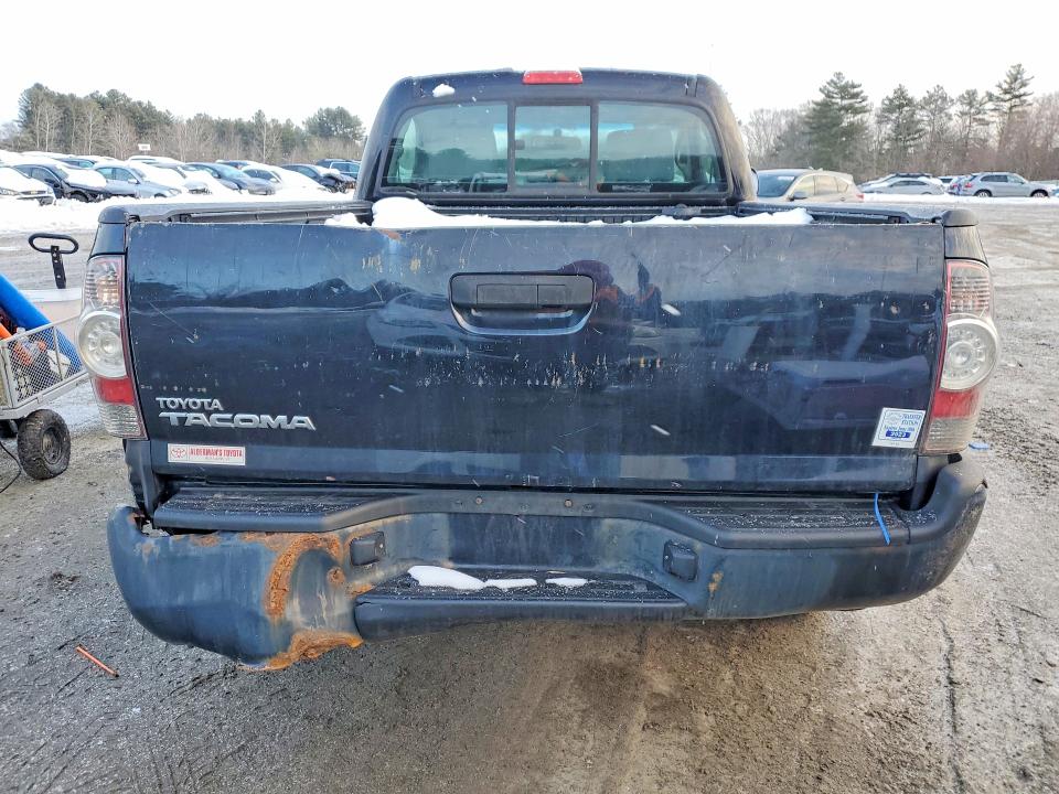 Photo 6 from auction – 2011 TOYOTA TACOMA with VIN 5TFPX4EN5BX001225
