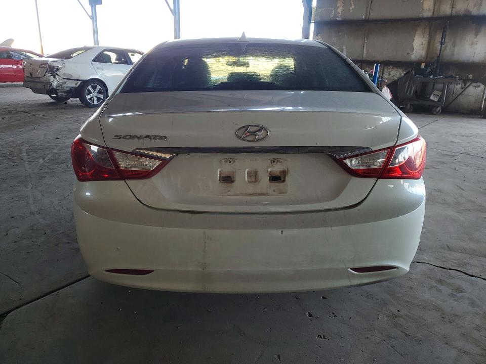 Photo 6 from auction – 2011 HYUNDAI SONATA GLS with VIN 5NPEB4AC4BH199138