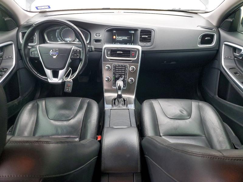 Photo 8 from auction – 2015 VOLVO S60 with VIN YV140MFK9F1369468
