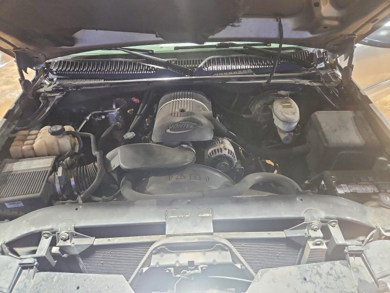 Photo 11 from auction – 2004 CHEVROLET SILVERADO with VIN 1GCEK19T14E181847