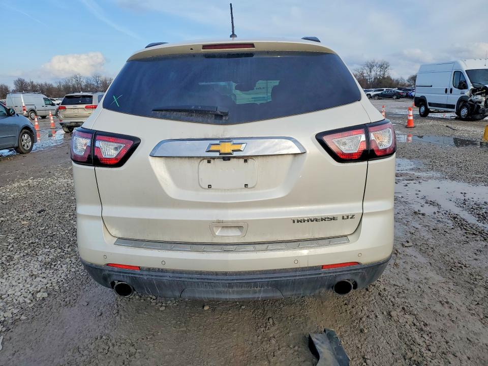 Фото 6 с аукциона – 2015 CHEVROLET TRAVERSE с VIN 1GNKRJKD8FJ105397