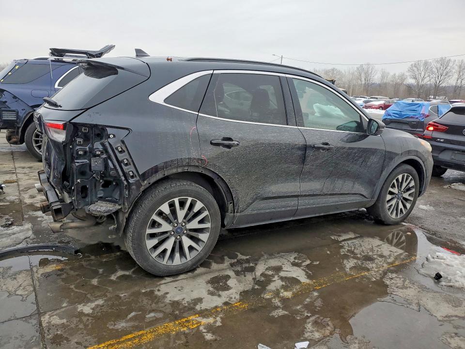 Photo 3 from auction – 2020 FORD ESCAPE with VIN 1FMCU9J99LUA72925