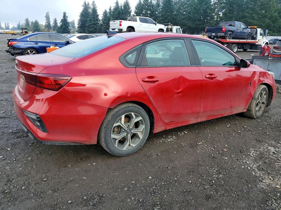 Photo 3 from auction – 2020 KIA FORTE FE with VIN 3KPF24AD9LE256159