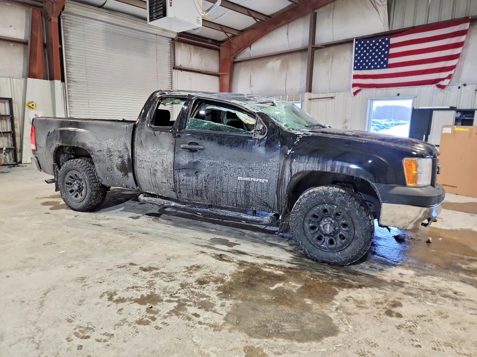 Photo 4 from auction – 2013 GMC SIERRA with VIN 1GTR2TEA6DZ408637