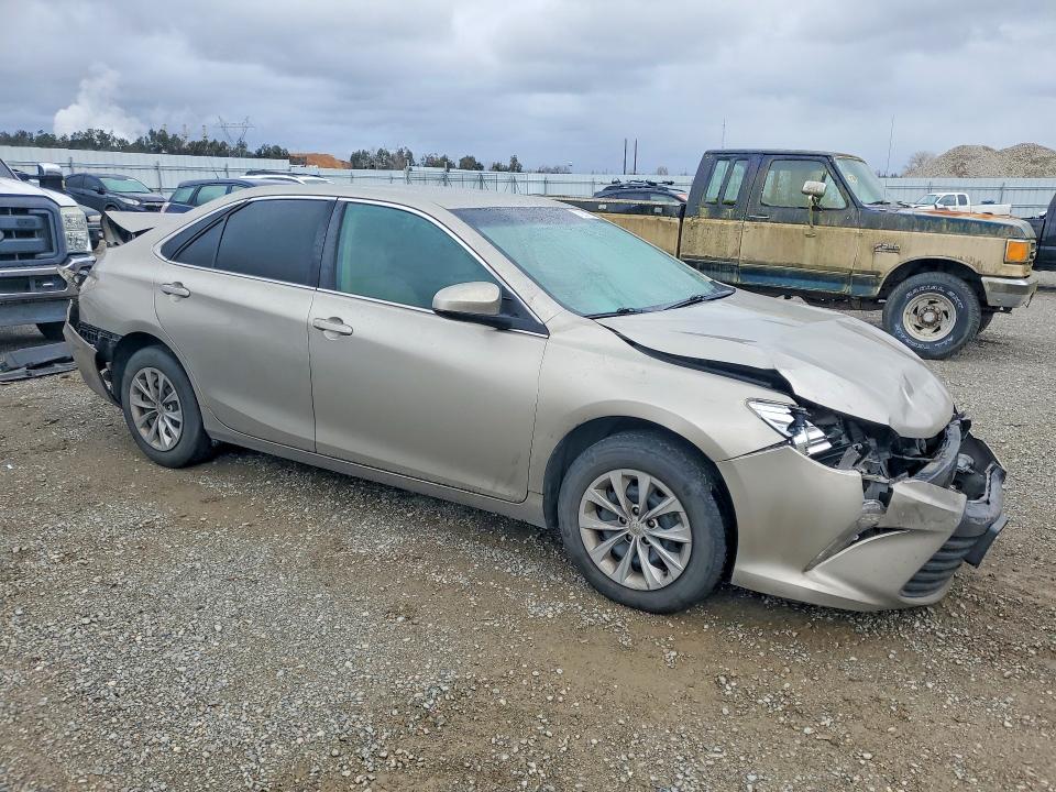 Photo 4 from auction – 2017 TOYOTA CAMRY with VIN 4T1BF1FK6HU276933